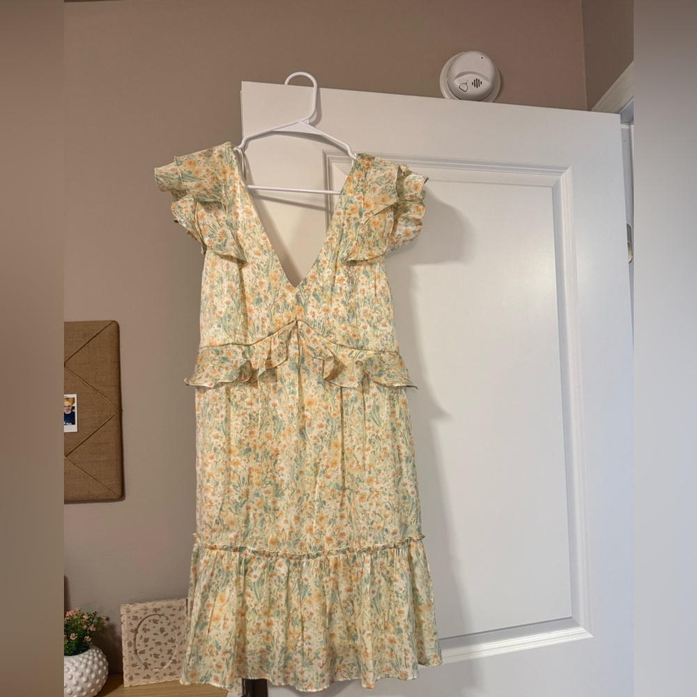 Floral Midi Dress with Ruffle Sleeves